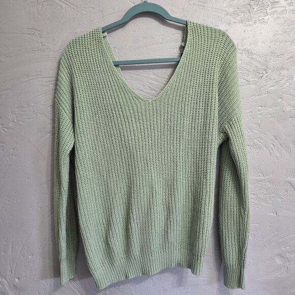 Forever 21 Woman's Light Green Sweater size S crossover back - Picture 2 of 9